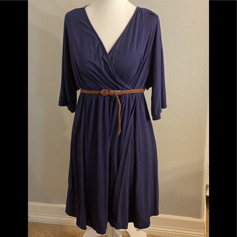 Cute, comfortable dress in good condition! Size S